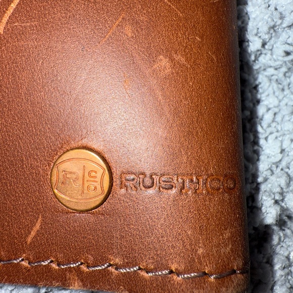 Classic Brown Leather Messenger Bag Set - Picture 8 of 11